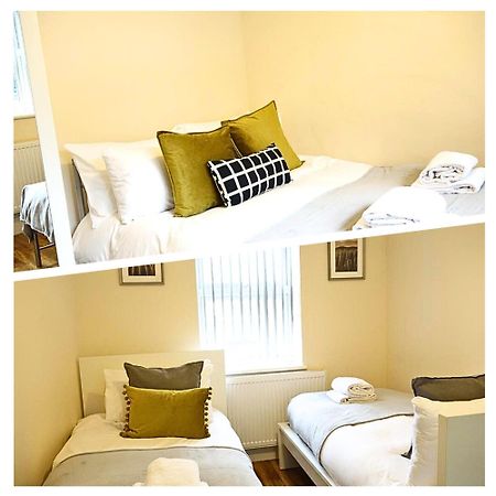 Heathrow Ensuite Rooms- Auto Check In Londyn Zewnętrze zdjęcie